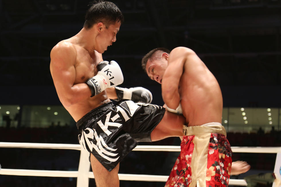 武林風(fēng)謝雷熱血賽場(chǎng)上的溫情故事與最新賽事報(bào)道