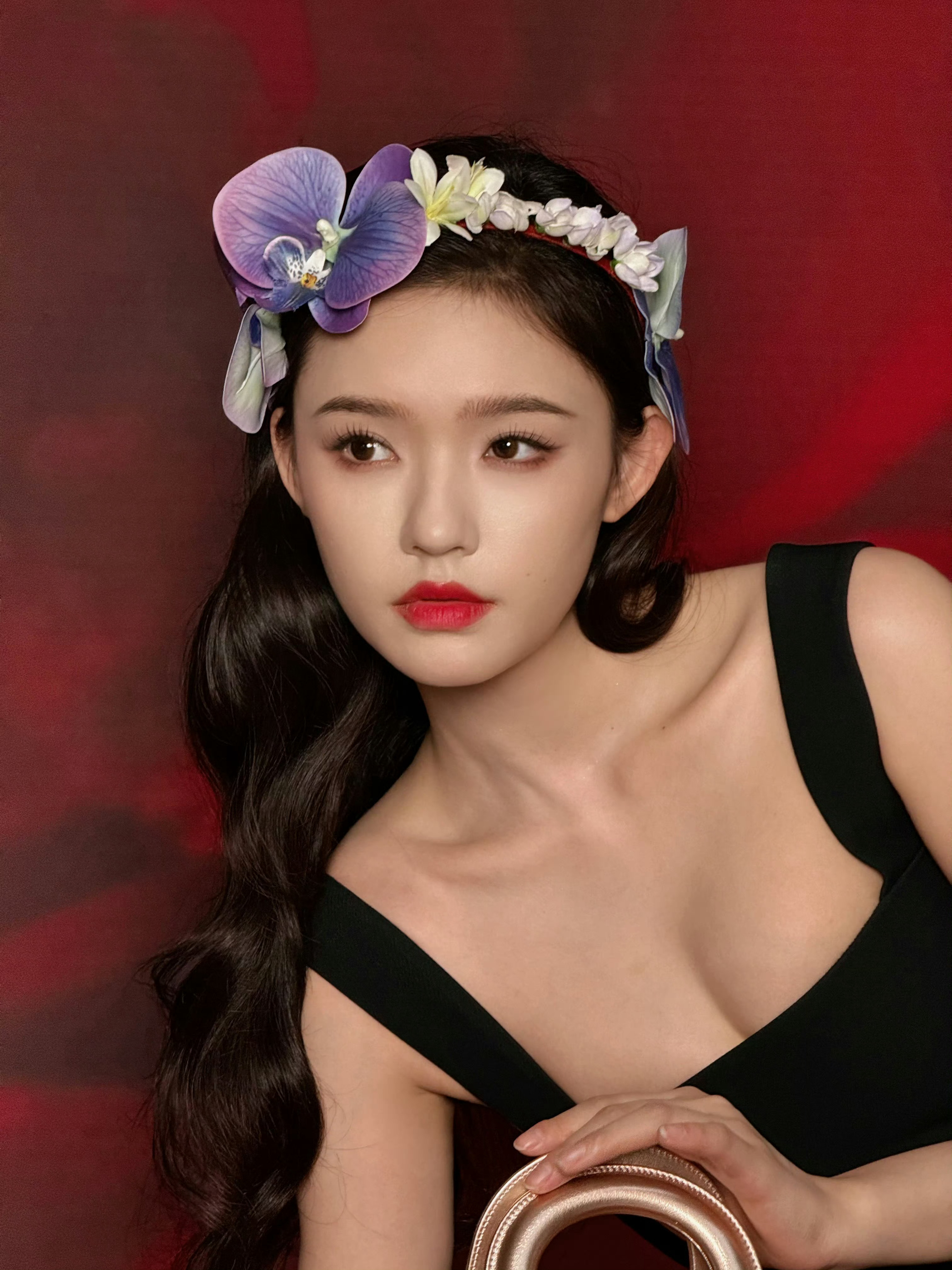 多維度視角下的林允個人資料探討