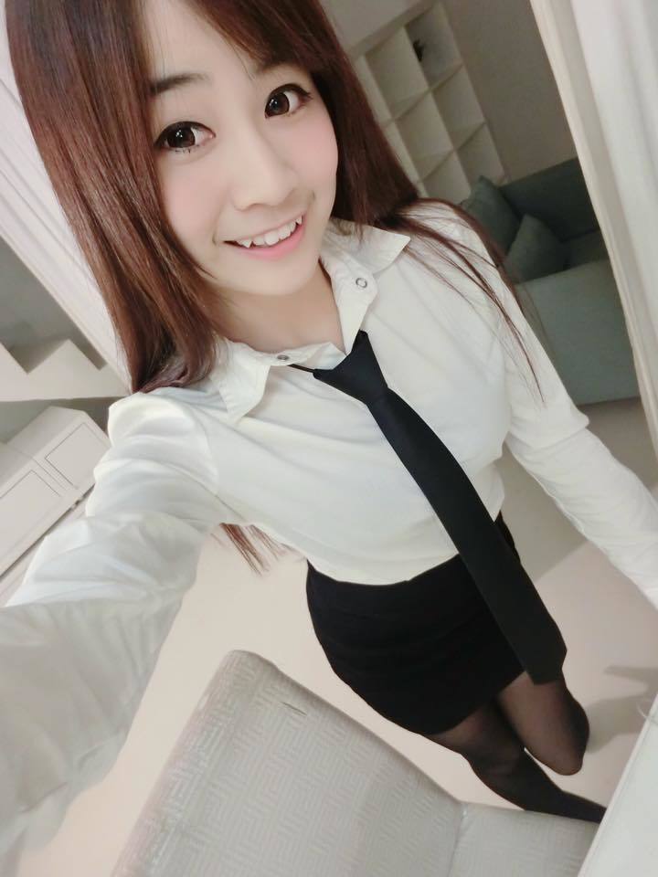 嫩模自拍最新詳細(xì)步驟指南及美圖分享