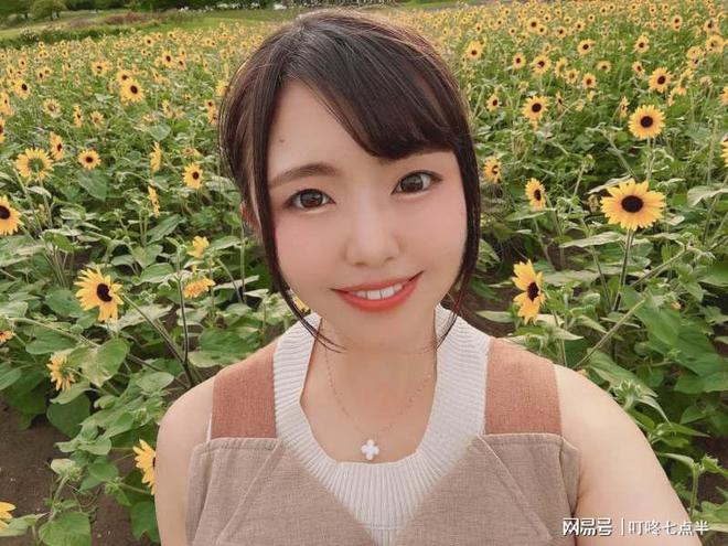 明星的菊花背后的溫馨日常與真實(shí)面貌