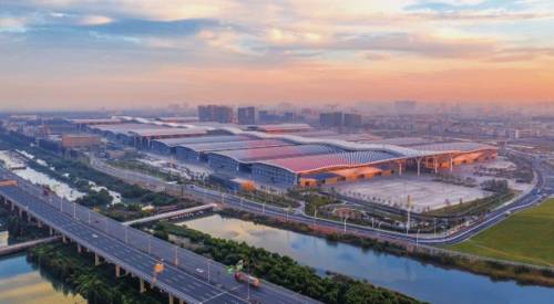 深圳國際會(huì)展中心最新動(dòng)態(tài)及參會(huì)指南詳解