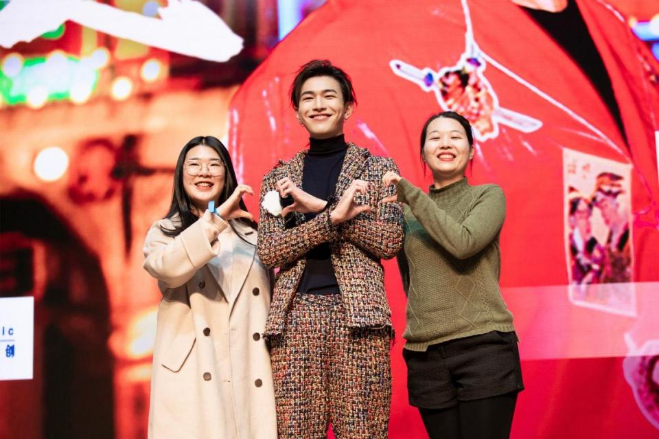 孔垂楠最新科技產(chǎn)品引領(lǐng)未來(lái)生活潮流