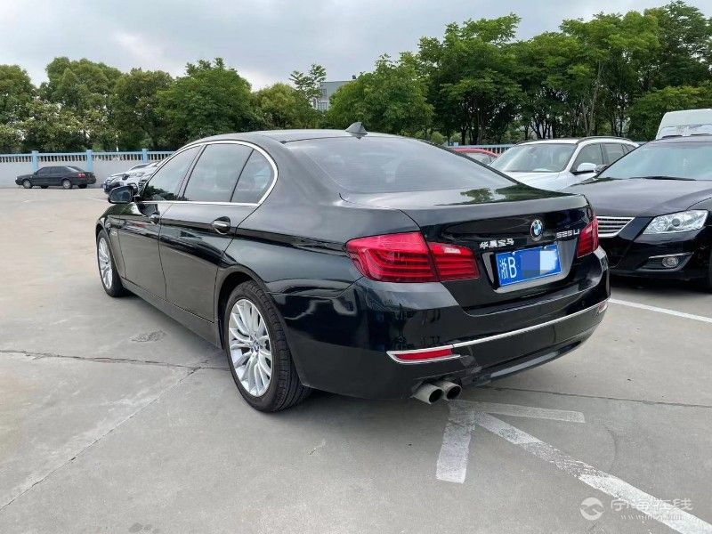 寶馬525最新報(bào)價(jià),寶馬525最新報(bào)價(jià),科技重塑豪華駕駛體驗(yàn)