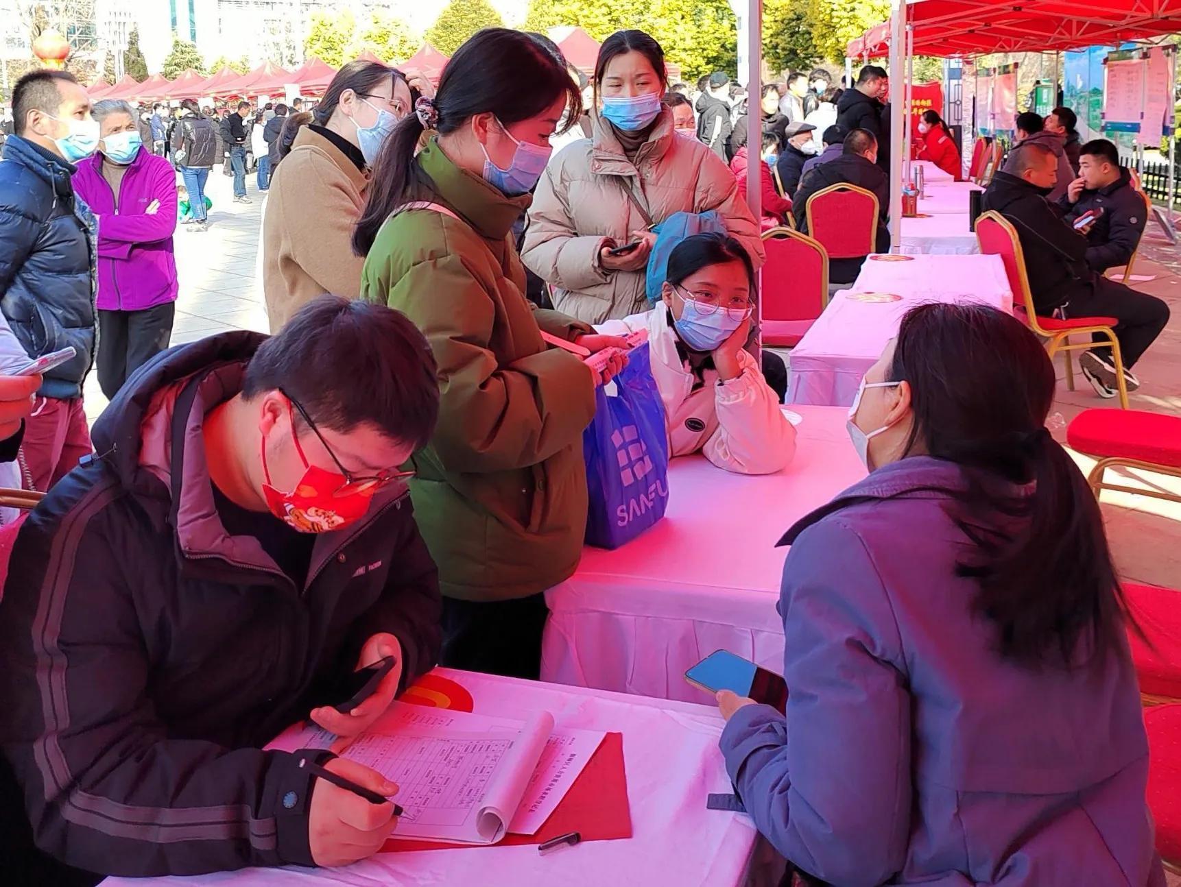 偃師市最新招聘信息及友情溫暖日常