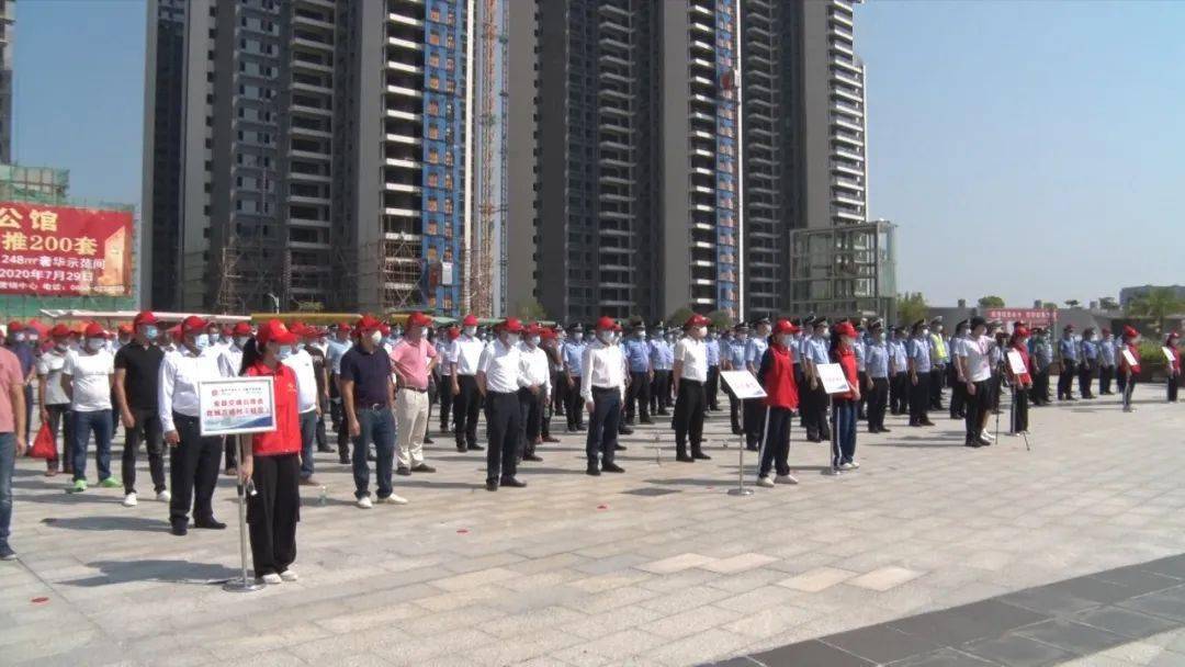 海豐市民廣場建設(shè)最新進(jìn)展揭秘??