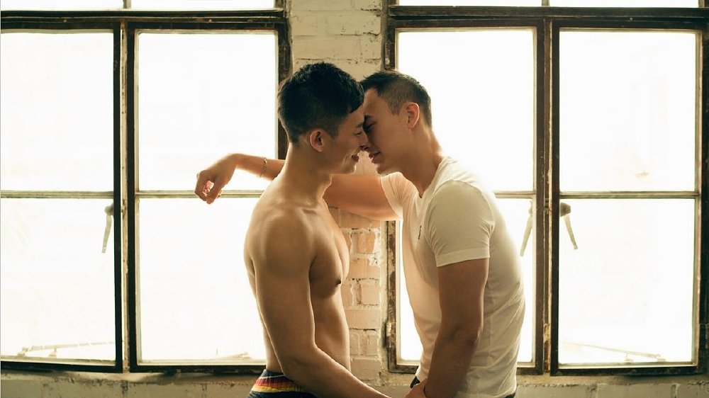 男同志的日常趣事與友情紐帶最新報道