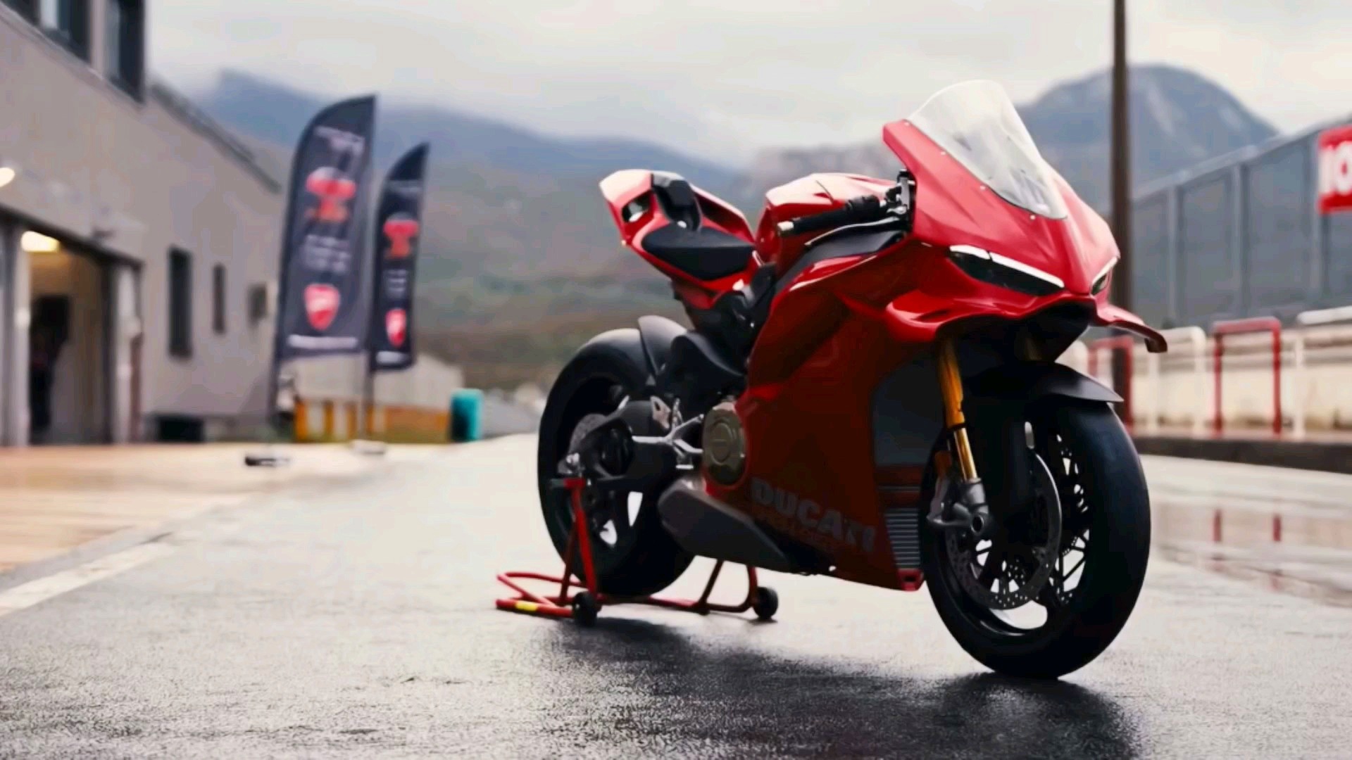 杜卡迪最新款與日常小確幸的緊密聯(lián)系