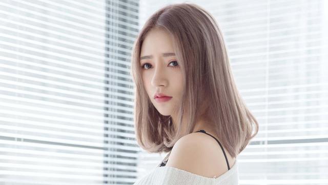 催眠高莜柔，變化、學(xué)習(xí)與自信的力量最新章節(jié)