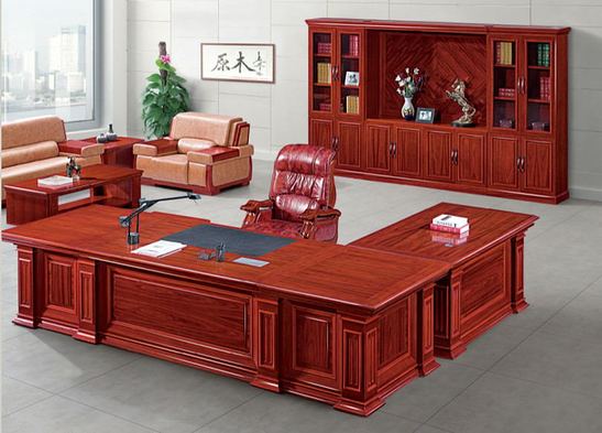 圣斯克家具新老板，締造家的溫暖與友情的紐帶